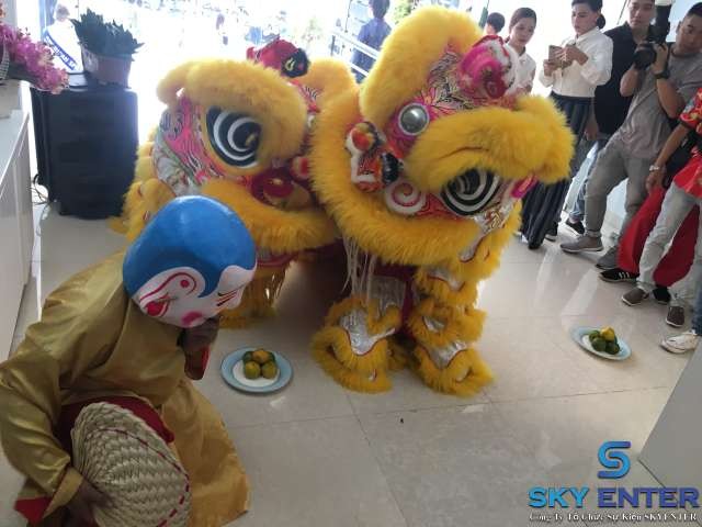 Cho Thu&ecirc; Đo&agrave;n L&acirc;n Sư Rồng Khai Trương Kangen Water