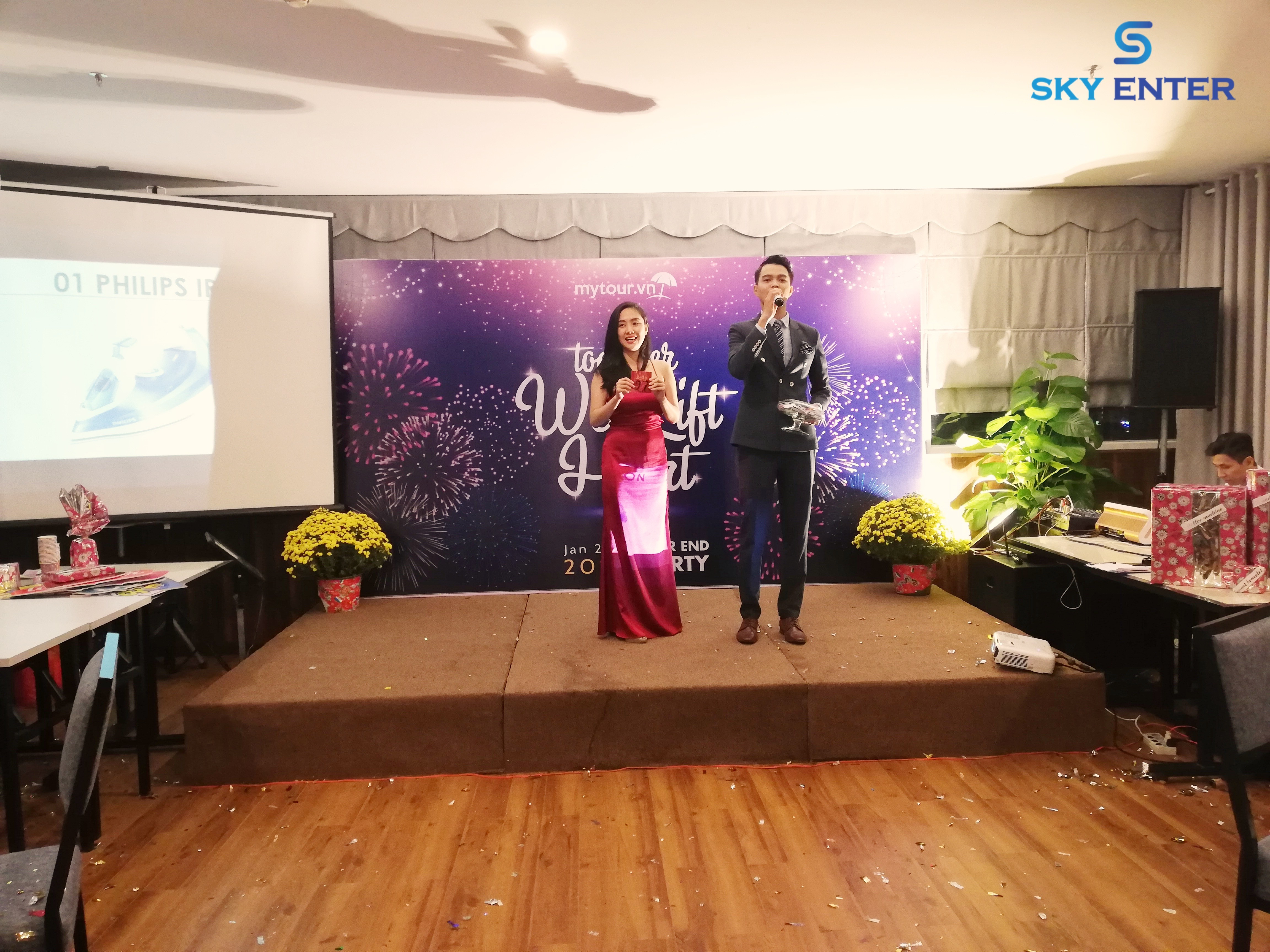 cung-cap-mc-tiec-tat-nien-cong-ty-my-tour-viet-nam-05