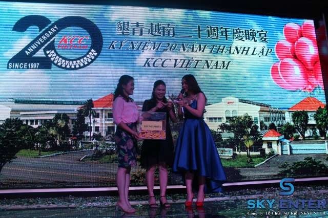 Cho Thu&ecirc; MC Kỷ Niệm 20 Năm Th&agrave;nh Lập C&ocirc;ng Ty KCC