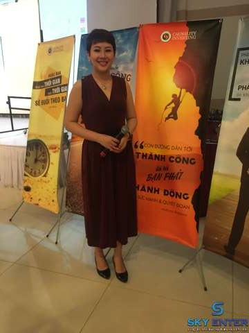 Cung Cấp MC Hội Thảo Chứng Khoán