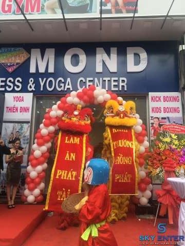 Cho Thuê Lân Sư Rồng Khai Trương Diamond Fitness Center CN3