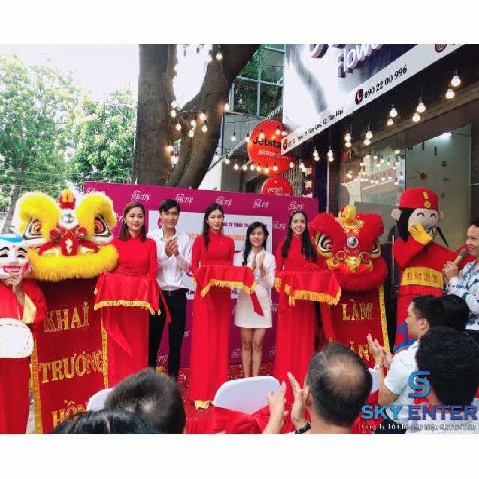 Tổ Chức Sự Kiện Khai Trương Hà Mi Flowers And Gift