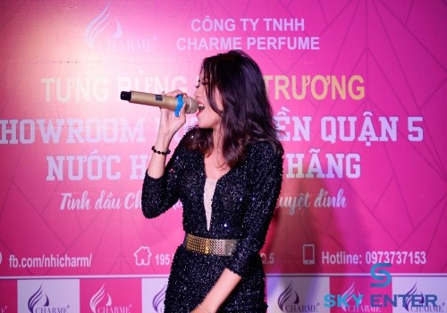 khai-truong-showroom-doc-quyen-charme-quan5-06