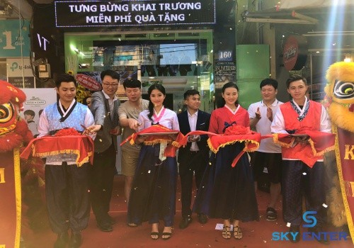 to-chuc-khai-truong-cua-hang-vt-cosmetic-05