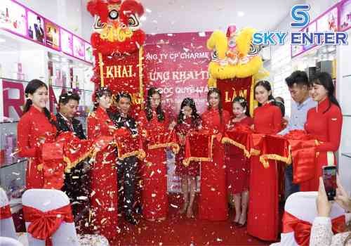 to-chuc-khai-truong-dai-ly-nuoc-hoa-charme-thu-duc