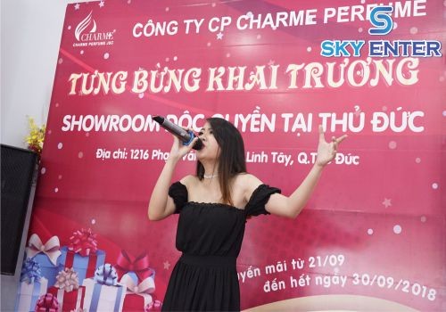 to-chuc-khai-truong-dai-ly-nuoc-hoa-charme-thu-duc