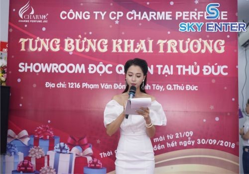 to-chuc-khai-truong-dai-ly-nuoc-hoa-charme-thu-duc
