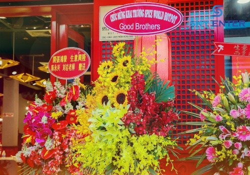to-chuc-khai-truong-spice-world-hot-pot-01
