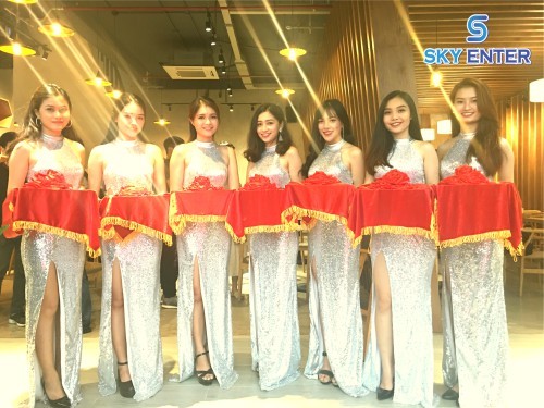 to-chuc-su-kien-khai-truong-all-in-station