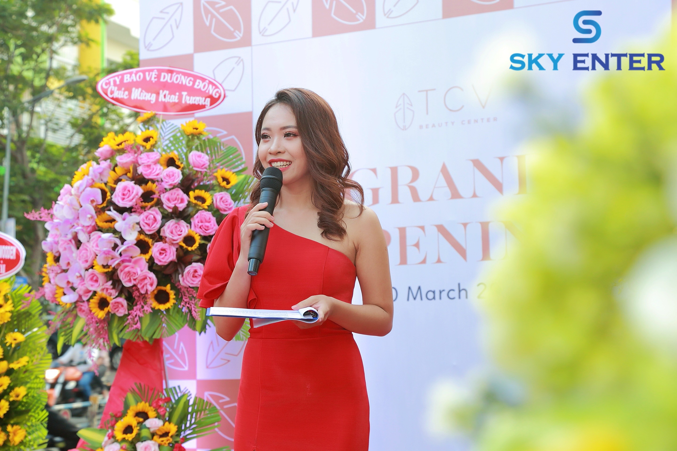 to-chuc-le-khai-truong-tcv-beauty-center-04