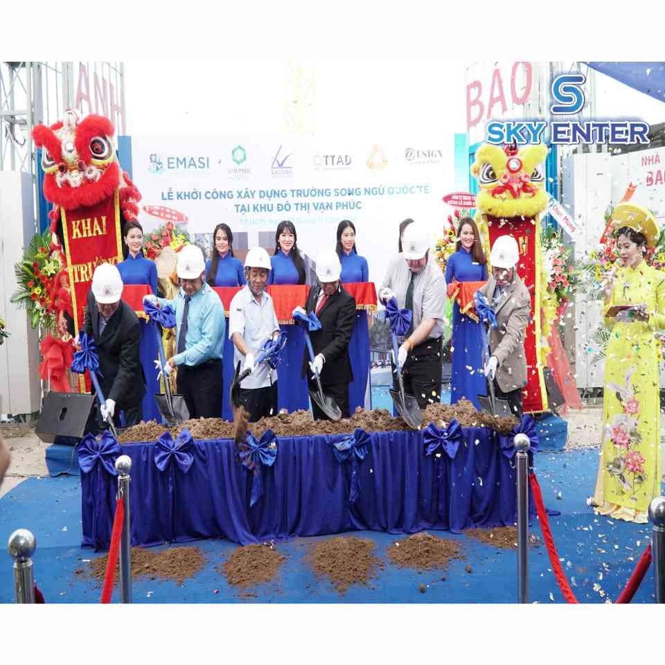 Tổ Chức Lễ Khởi Công Trường Quốc Tế Vạn Phúc