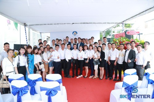to-chuc-su-kien-khai-truong-bat-dong-san-saigon-center-real