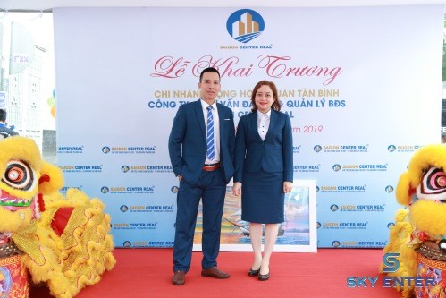 to-chuc-su-kien-khai-truong-bat-dong-san-saigon-center-real