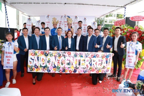 to-chuc-su-kien-khai-truong-bat-dong-san-saigon-center-real