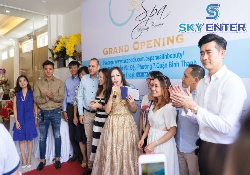 to-chuc-su-kien-khai-truong-o-spa-tai-binh-thanh