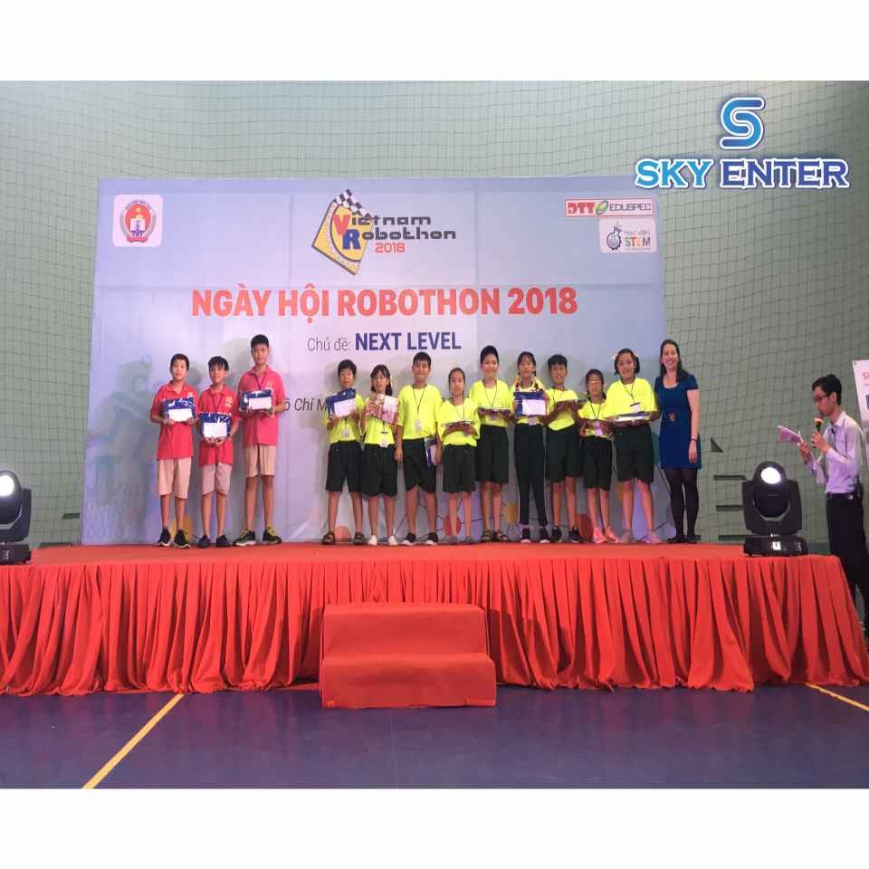 Tổ Chức Sự Kiện Ngày Hội Robothon 2018