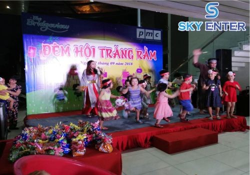 to-chuc-su-kien-trung-thu-chung-cu-ehome-5-quan-7