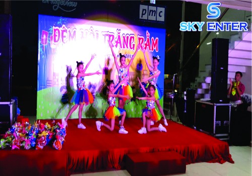to-chuc-su-kien-trung-thu-chung-cu-ehome-5-quan-7